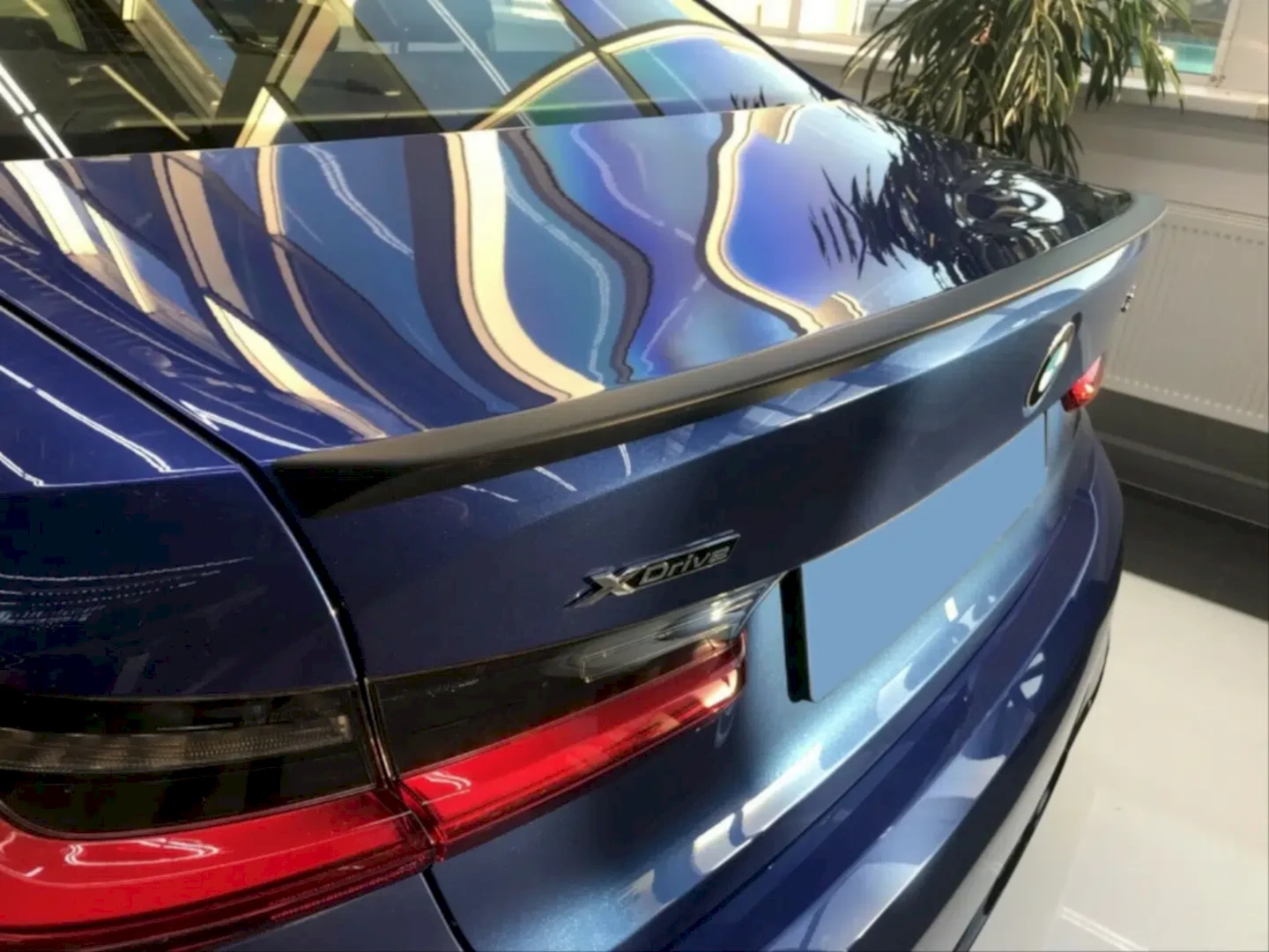 3 SERISI IÇIN UYUMLU G20 2018+ HYBRID INCE TIP SPOILER