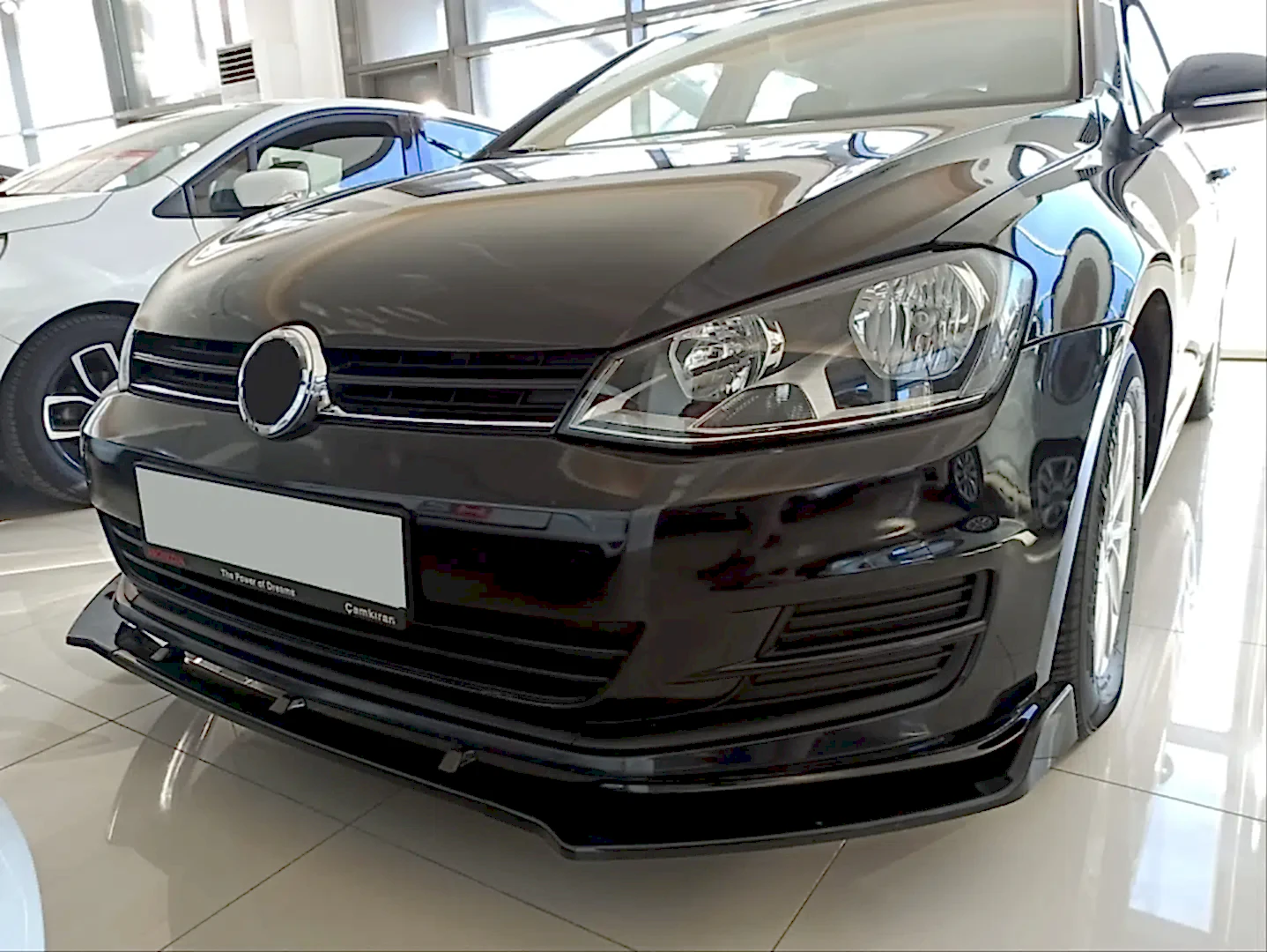 GOLF 7 IÇIN UYUMLU ÖN LIP (BOYASIZ)